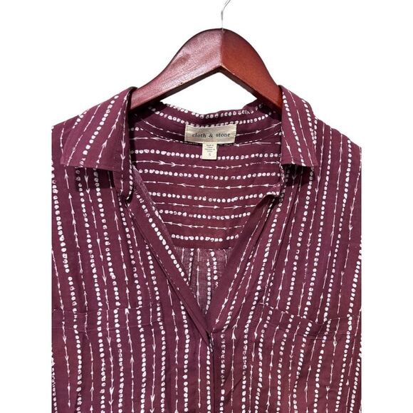Cloth & Stone Anthropologie Maroon Red Arrow Button Front Blouse Size S - Picture 2 of 11